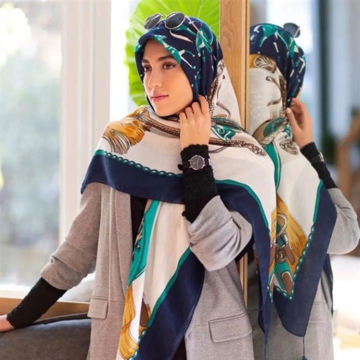 روسری  نخ پنبه سیااسکارف طرح هرمس قواره 140